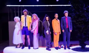 Debil w teatrze Słowackiego – kontrowersyjna sztuka o niepełnosprawności