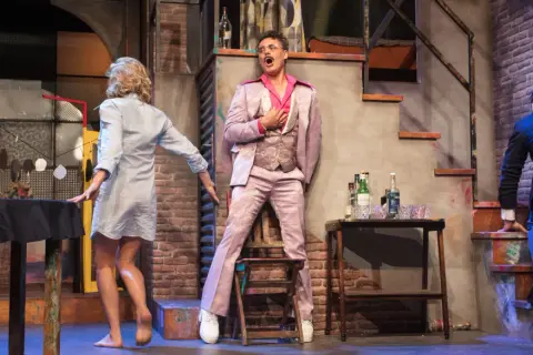Czarna komedia w teatrze Kamienica - terminy, obsada i bilety