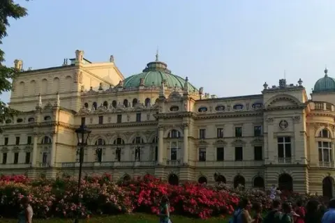 Teatr Juliusza Słowackiego w Krakowie - historia, spektakle i więcej