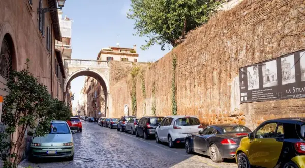 Gdzie zaparkować przy Teatrze Roma? Sprawdź najlepsze opcje parkowania