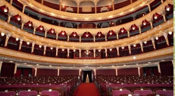 Repertuar teatrów w Poznaniu - najlepsze spektakle i daty, które musisz znać