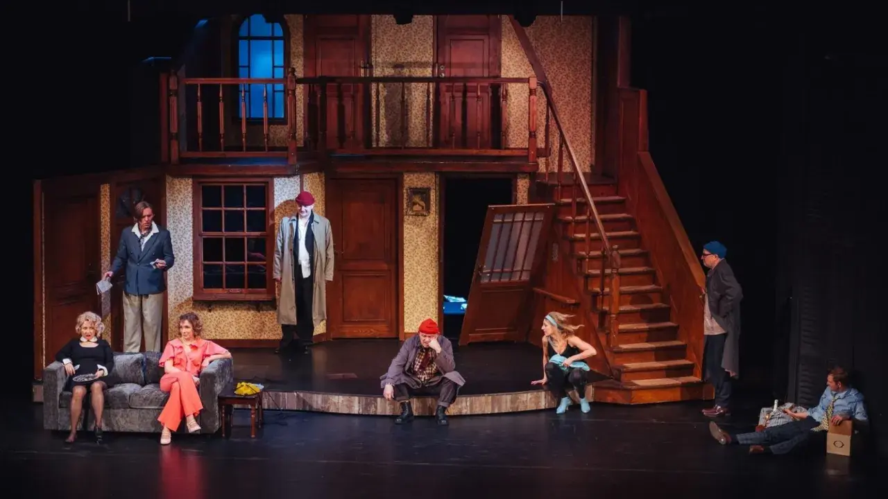 Teatr Komedia: Czego nie widać - odkryj tajemnice spektaklu