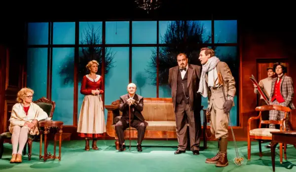 Bilety teatr: Jak uniknąć przepłacania za najlepsze spektakle?