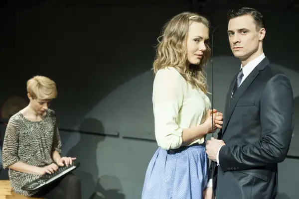50 twarzy greya teatr - emocje, kontrowersje i najbliższe spektakle