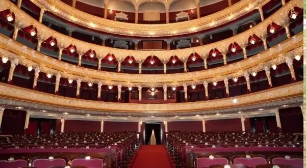 Repertuar teatrów w Poznaniu - najlepsze spektakle i daty, które musisz znać