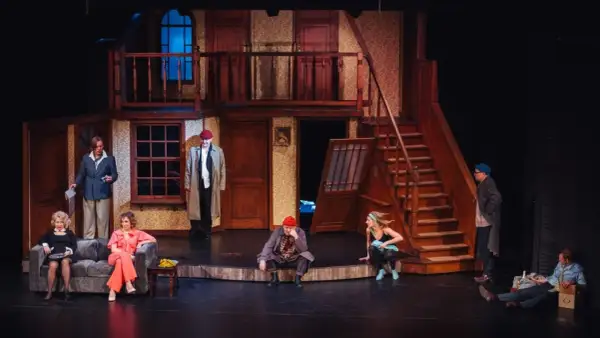 Teatr Komedia: Czego nie widać - odkryj tajemnice spektaklu